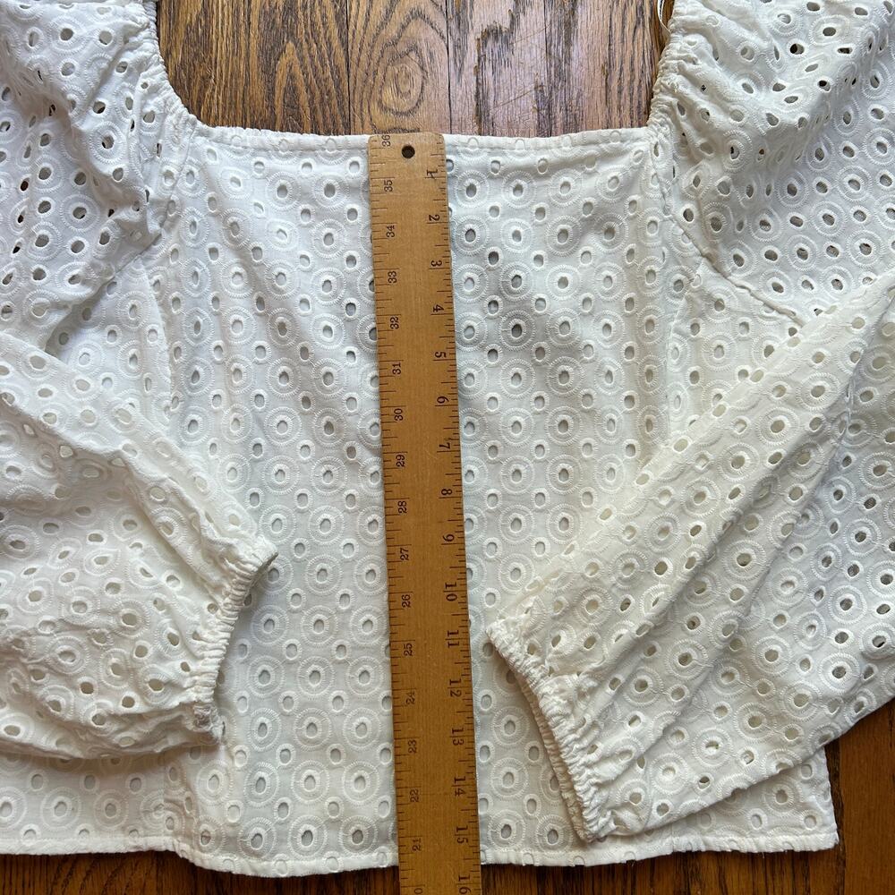 Karl Lagerfeld Paris Blouse Long sleeve Eyelet Smocked White Large - Picture 7 of 9